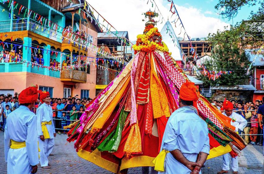  Bhaderwah: Mela Patt a Colorful Festival
