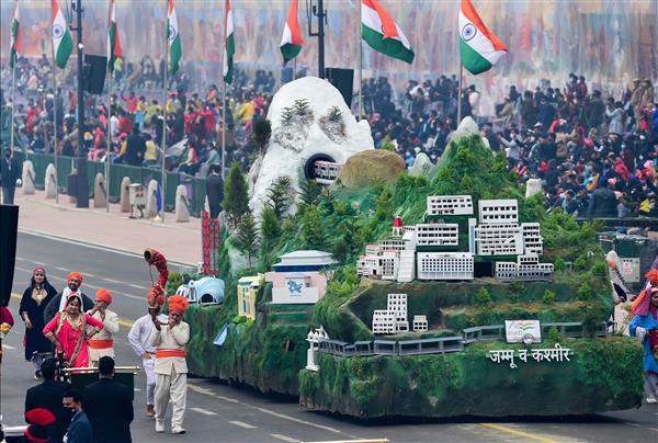  R-Day Parade: Tableau Depicts Changing of Jammu and Kashmir